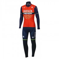 BAHRAIN-MERIDA Fahrradbekleidung Satz Radtrikot Langarm+Lang Radhose 2017 Radtrikot Kaufen
